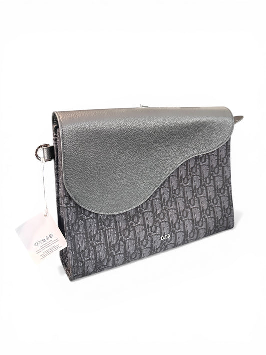 CHRISTIAN DIOR – Pochette Saddle A5 en toile Oblique
